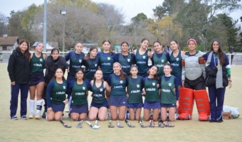 HOCKEY TODO EL FIN DE SEMANA EN LA CANCHA MUNICIPAL
